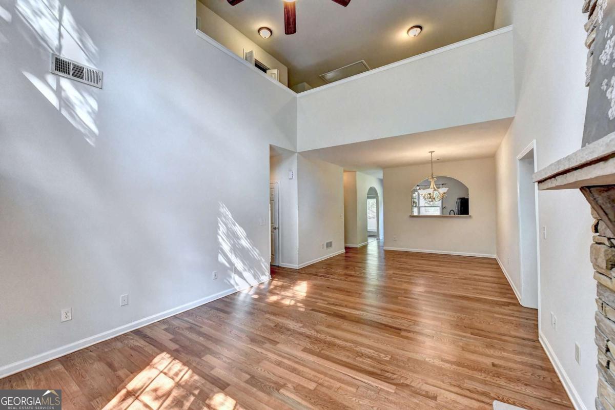 Saint Claire - Residential