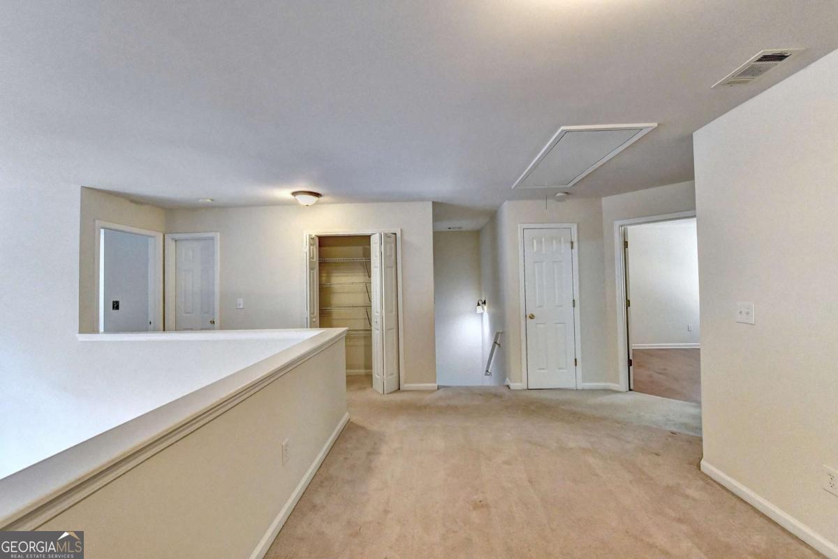 Saint Claire - Residential