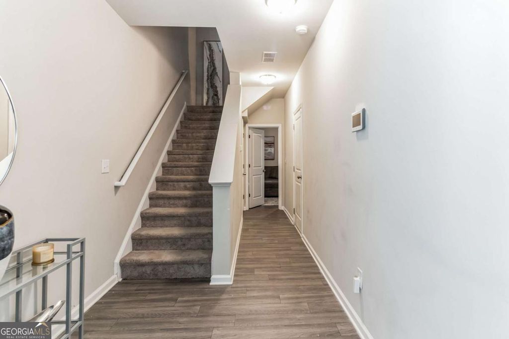 Photo of 3123 Meadowstone Lane SW, Atlanta, GA 30331 (MLS # 10729993)