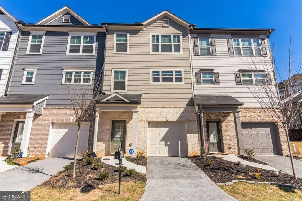 Photo of 3123 Meadowstone Lane SW, Atlanta, GA 30331 (MLS # 10729993)