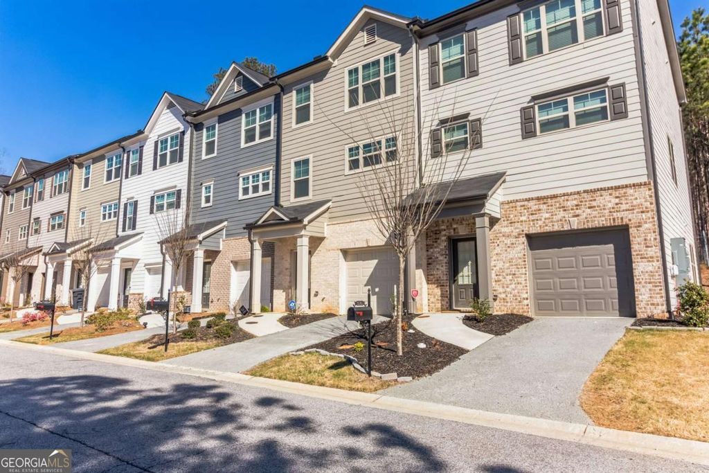 Photo of 3123 Meadowstone Lane SW, Atlanta, GA 30331 (MLS # 10729993)