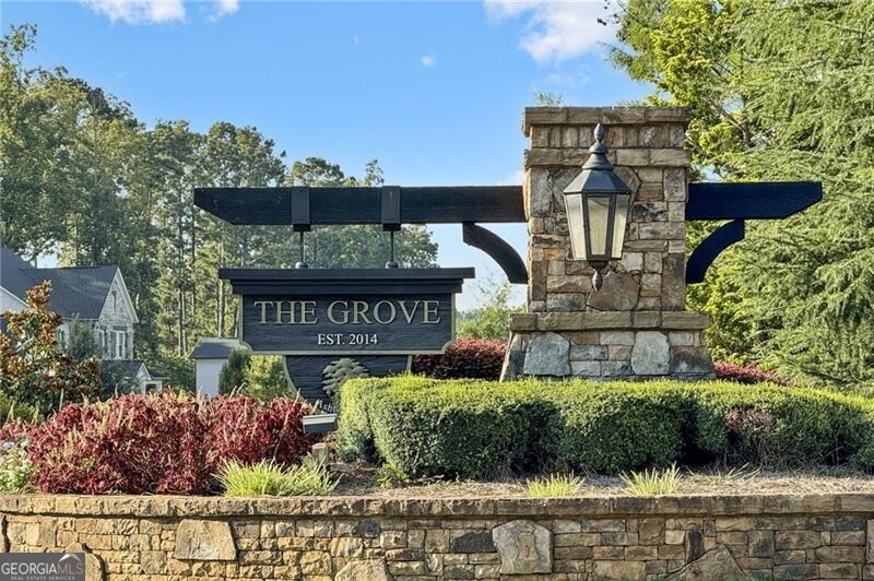 The Grove - Residential