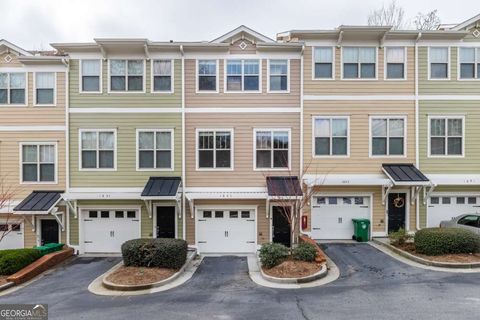 Photo of 1895 Sterling Oaks Circle NE, Atlanta, GA 30319 (MLS # 10701697)