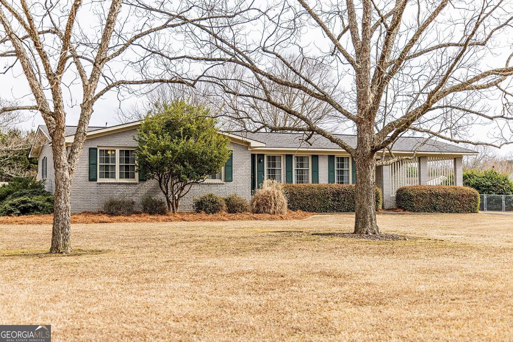 Photo of 461 Lakeview Road, Rockmart, GA 30153 (MLS # 10691153)