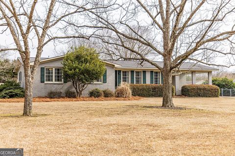 Photo of 461 Lakeview Road, Rockmart, GA 30153 (MLS # 10691153)