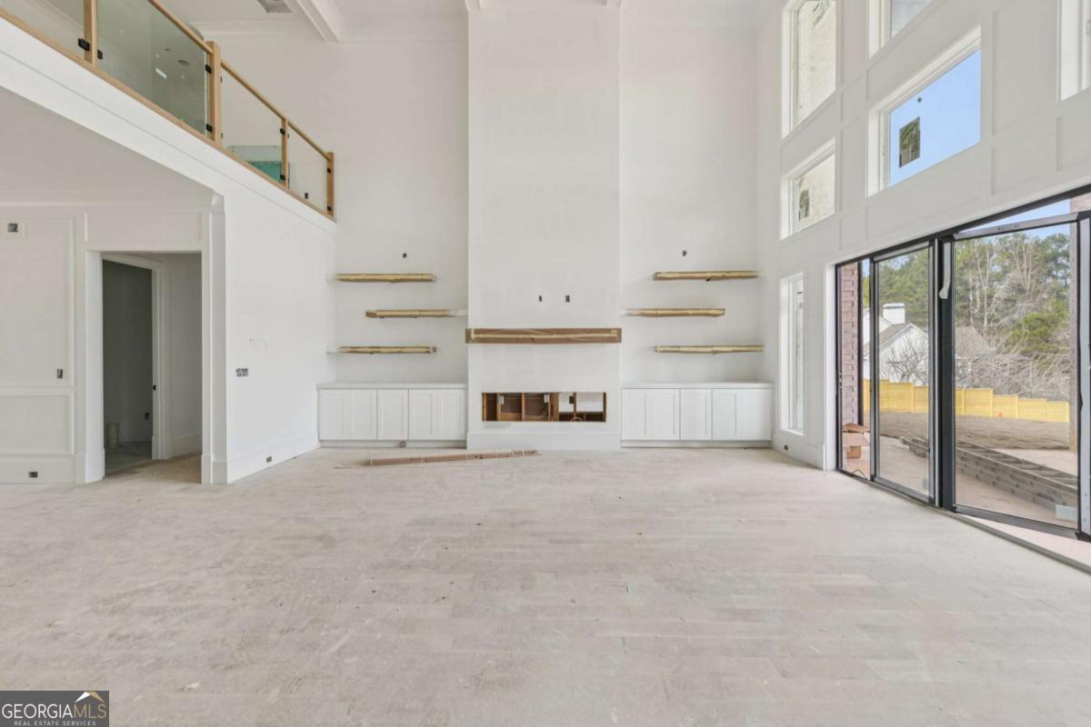 3207 Thompson Mill RD