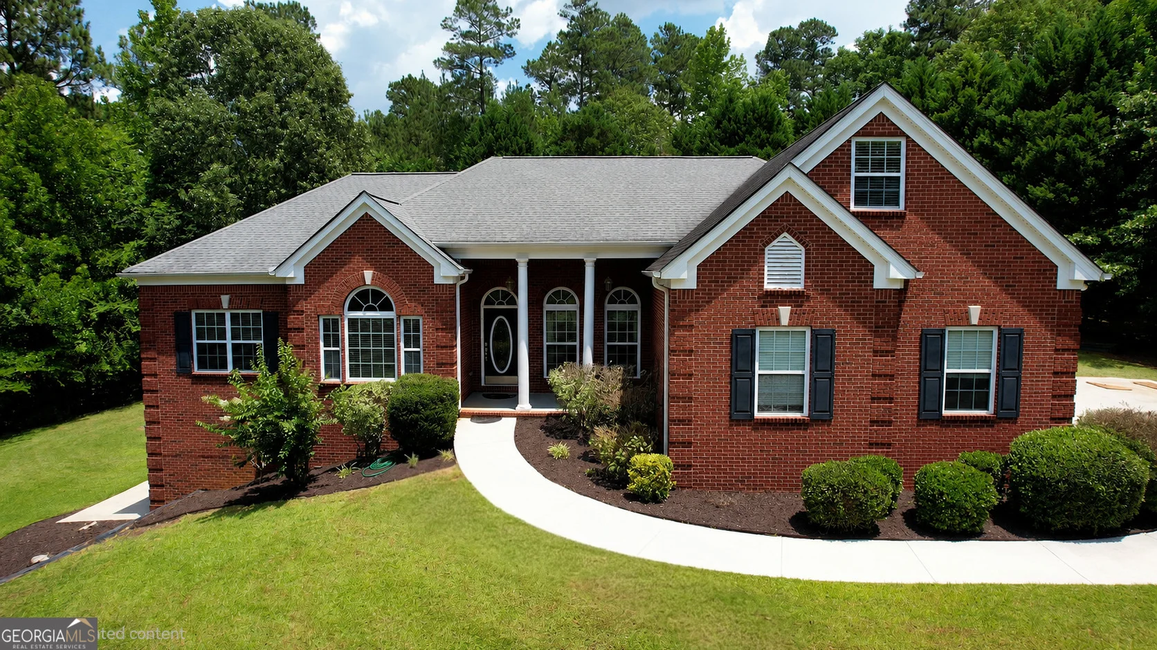 1670 Northwoods Drive