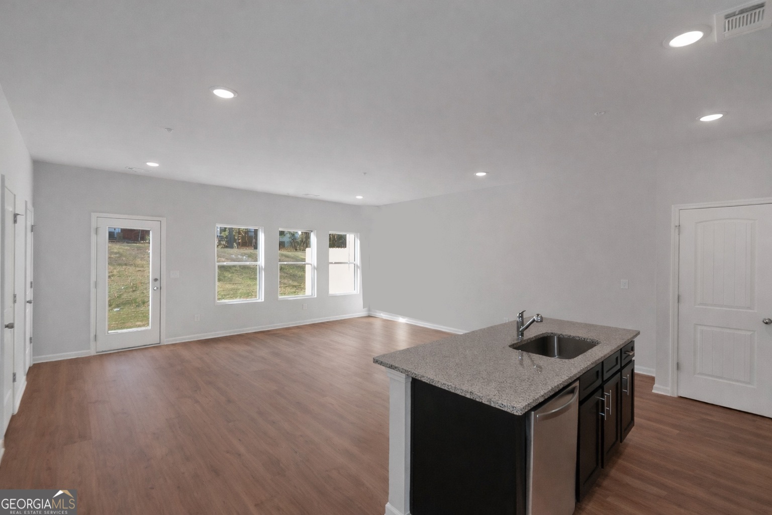 5440 Biltmore DR