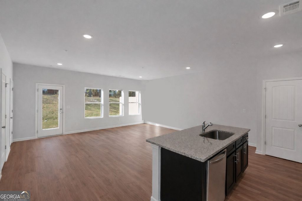 Photo of 5440 Biltmore Drive, Atlanta, GA 30349 (MLS # 10776793)