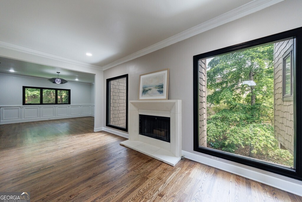 Atlanta Country Club - Residential Lease