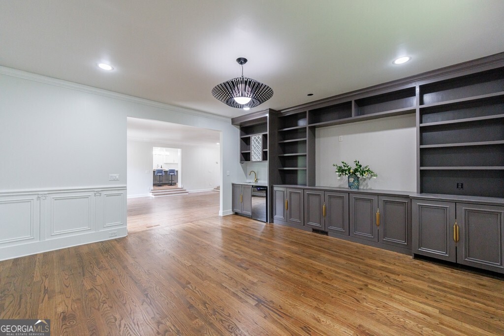 Atlanta Country Club - Residential Lease