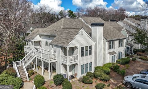Photo of 909 Hollyfax Circle NE, Atlanta, GA 30328 (MLS # 10703581)