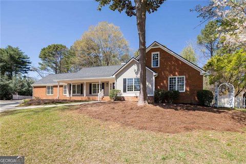 315 Lucinda CT NW Marietta GA 30064