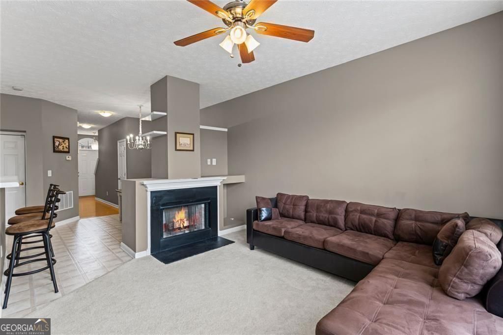 172 Oak Green DR