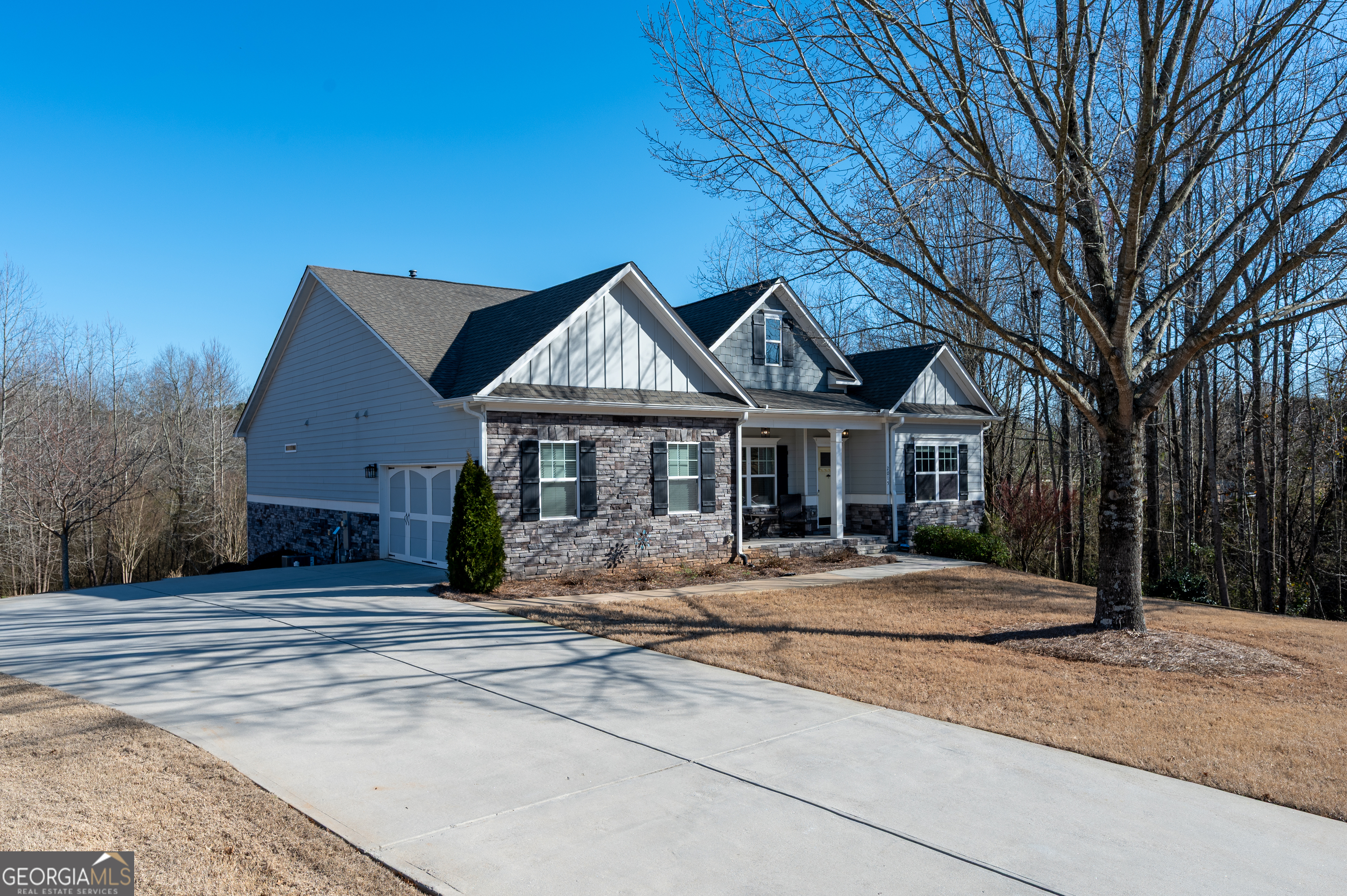 Monroe, Georgia 30656, United States, 3 Bedrooms Bedrooms, ,3 BathroomsBathrooms,Residential,Pending,80681