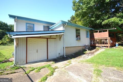 A home in Riverdale