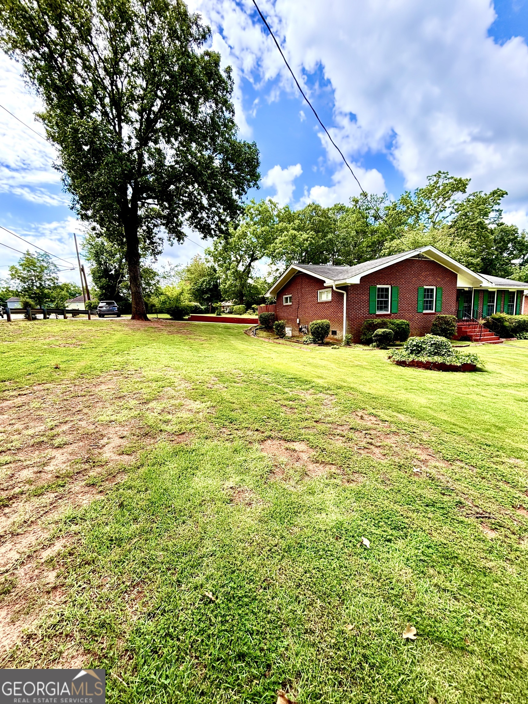 5707 Skyland DR