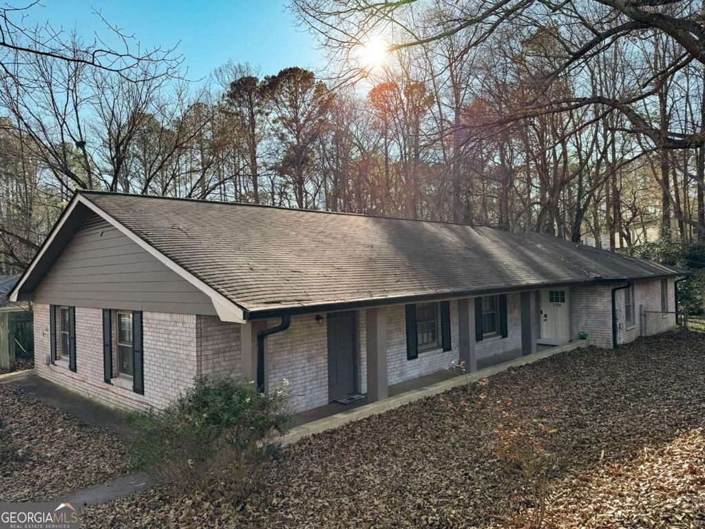 Photo of 796794 Wilson Circle SW, Marietta, GA 30064 (MLS # 10694155)