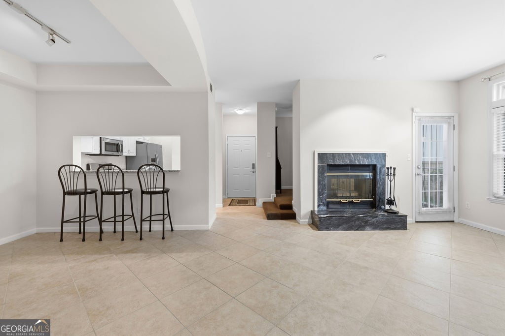 Photo of 240 Renaissance Parkway PKWY NE #APT 211, Atlanta, GA 30308 (MLS # 10812634)
