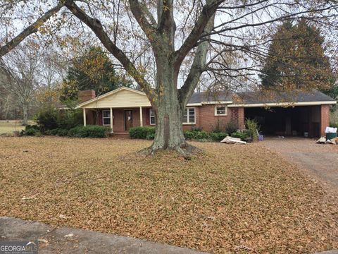 A home in Thomaston