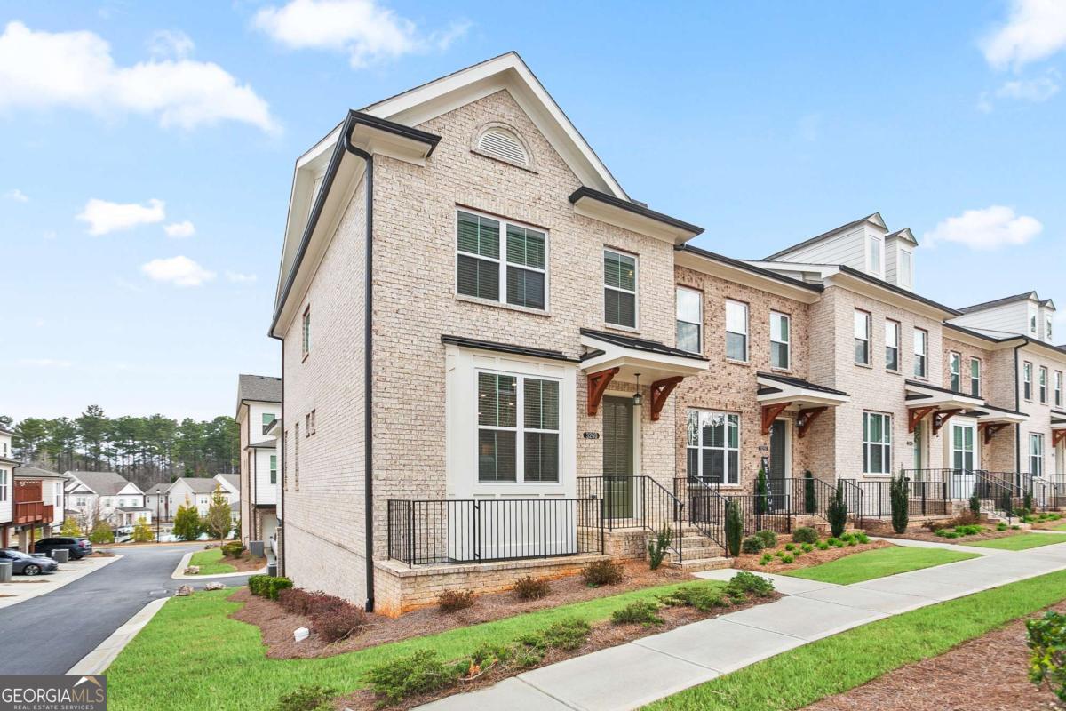 3260 Bennett Creek LN