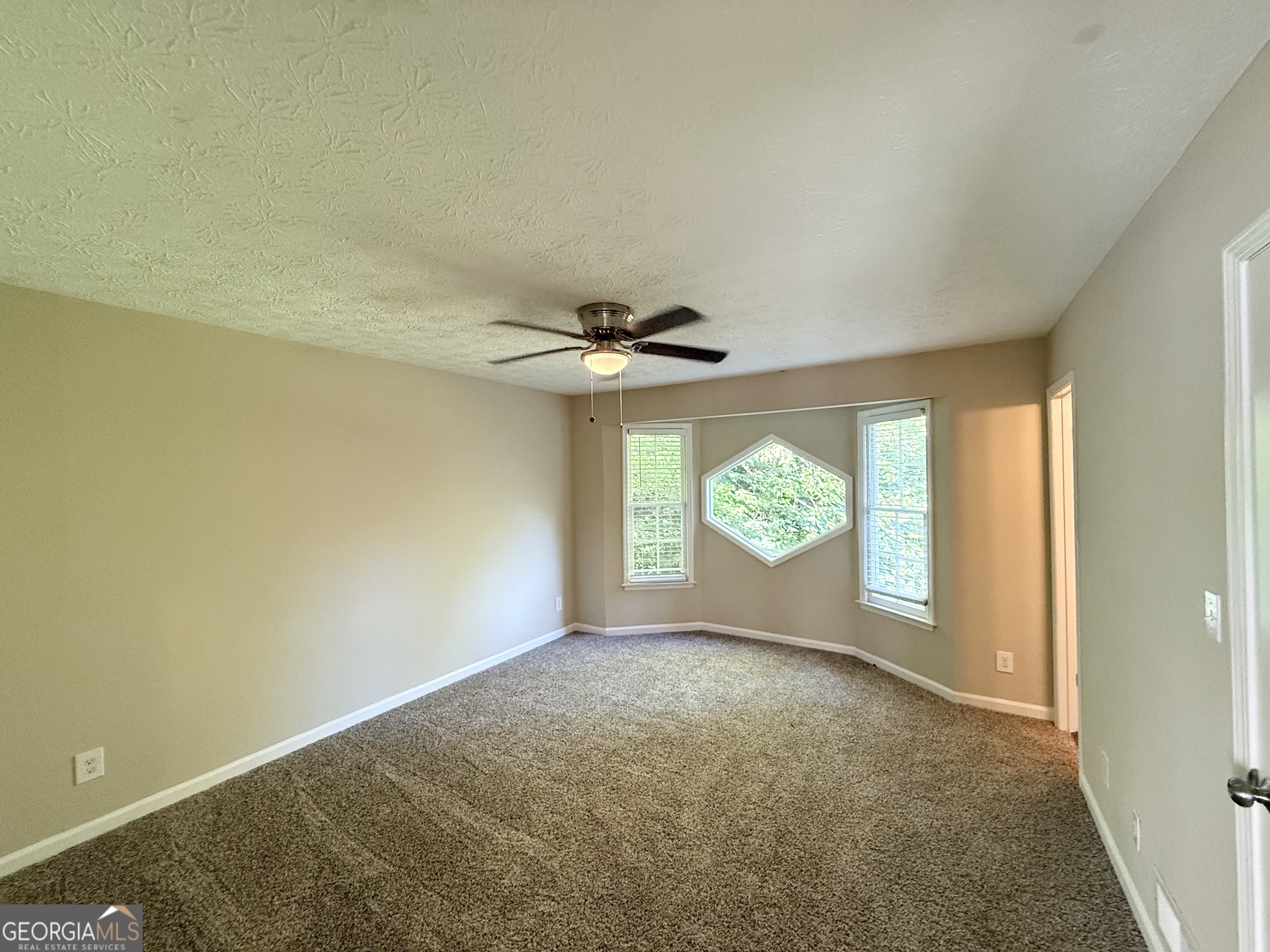 4196 JAMI LN
