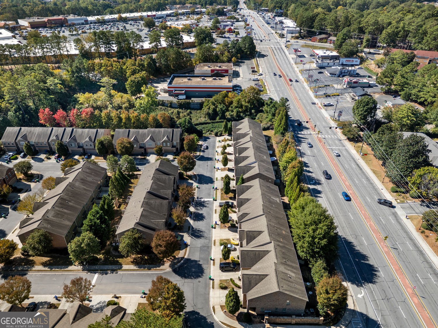 LENOX OVERLOOK - Residential