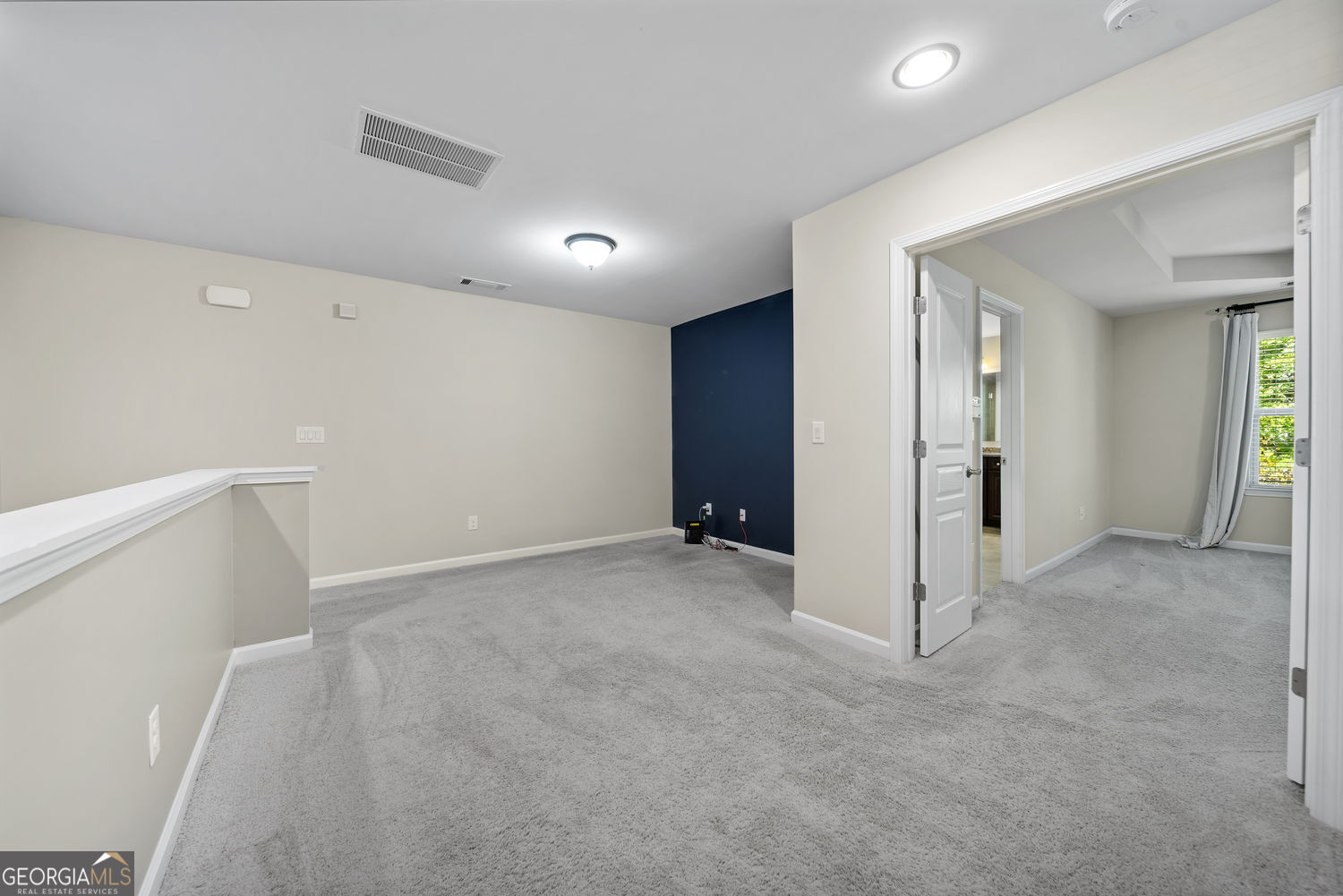 LENOX OVERLOOK - Residential