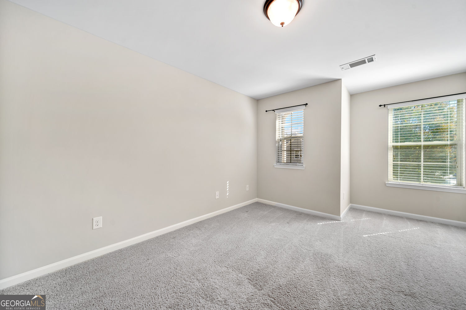 LENOX OVERLOOK - Residential