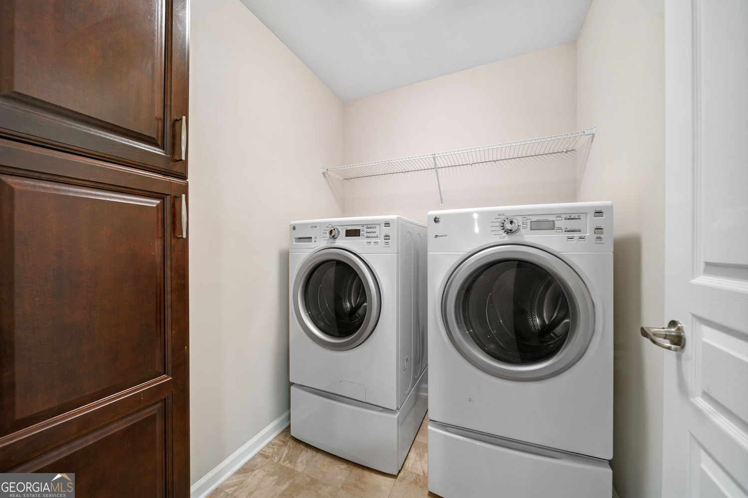 LENOX OVERLOOK - Residential