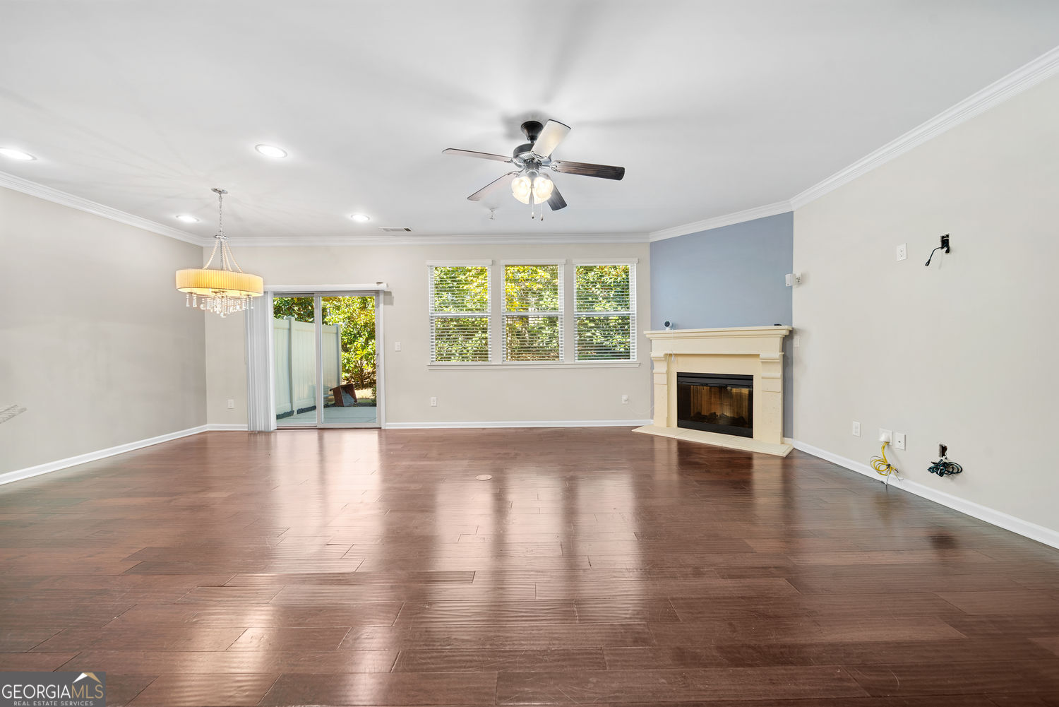 LENOX OVERLOOK - Residential