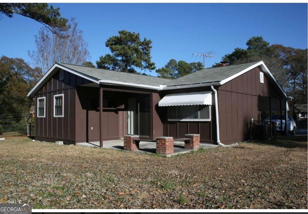 Photo of 6649 Wealthy Court, Riverdale, GA 30274 (MLS # 10845940)
