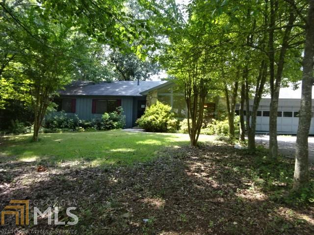 Beautiful ranch in Burnt Hickory Hills subdivision! Formal living room with large windows inviting tons of natural light! Kitchen boasts white cabinets and a separate breakfast room! Separate dining room! Fireside family room with hardwood floors! Master bedroom features a private bathroom! Two additional bedrooms share a full bathroom! Two finished rooms in basement! Screened in porch overlooks backyard! Out building with workbenches and small shed for storage! A must see! Please show and submit your offer today!