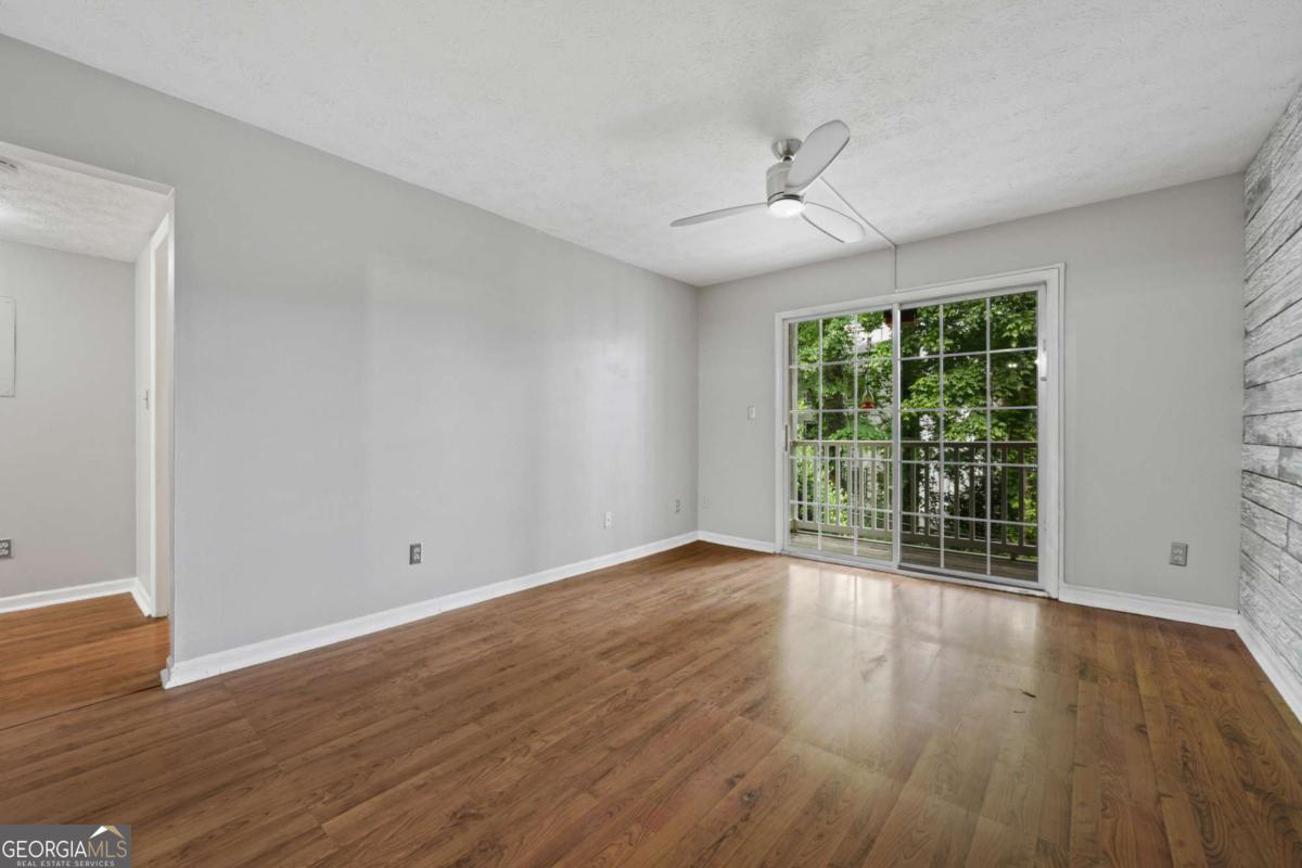 3120 Seven Pines CT 205