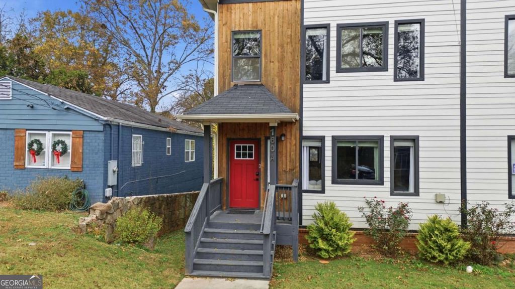 Photo of 160 Vanira Avenue SE #A, Atlanta, GA 30315 (MLS # 10648331)