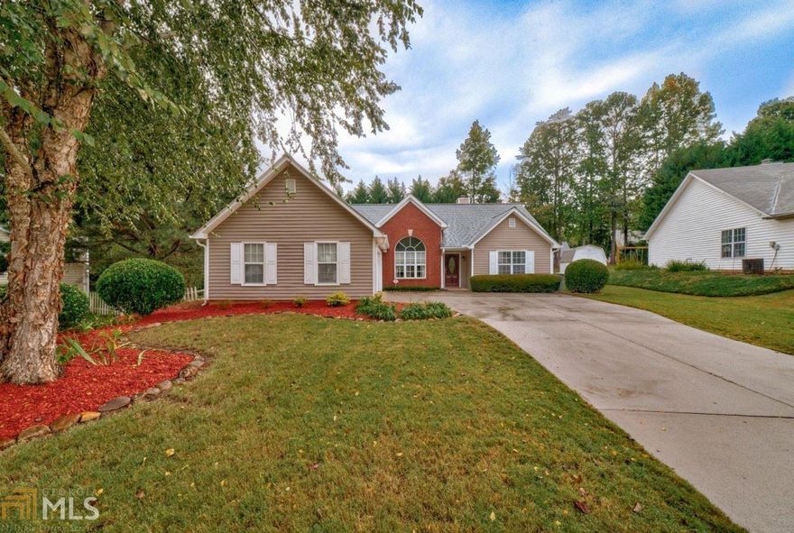 Beautiful move-in ready Ranch on level lot in swim/tennis, optional HOA neighborhood. Large kitchen w/ breakfast bar and breakfast area overlooking the private backyard, open to living room that features a vaulted ceiling and cozy fireplace.  Master w/bath on one side and two bedrooms and bath on other. New LVP flooring.  Close to Suwanee Town Center, Mall of Georgia, I-85, parks, Suwanee Creek Greenway, schools and restaurants.