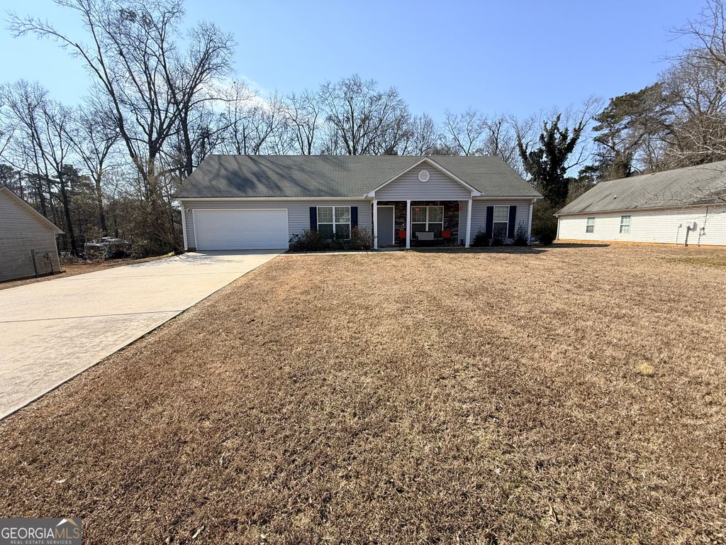 Photo of 143 Kirts Ridge, Jackson, GA 30233 (MLS # 10776092)
