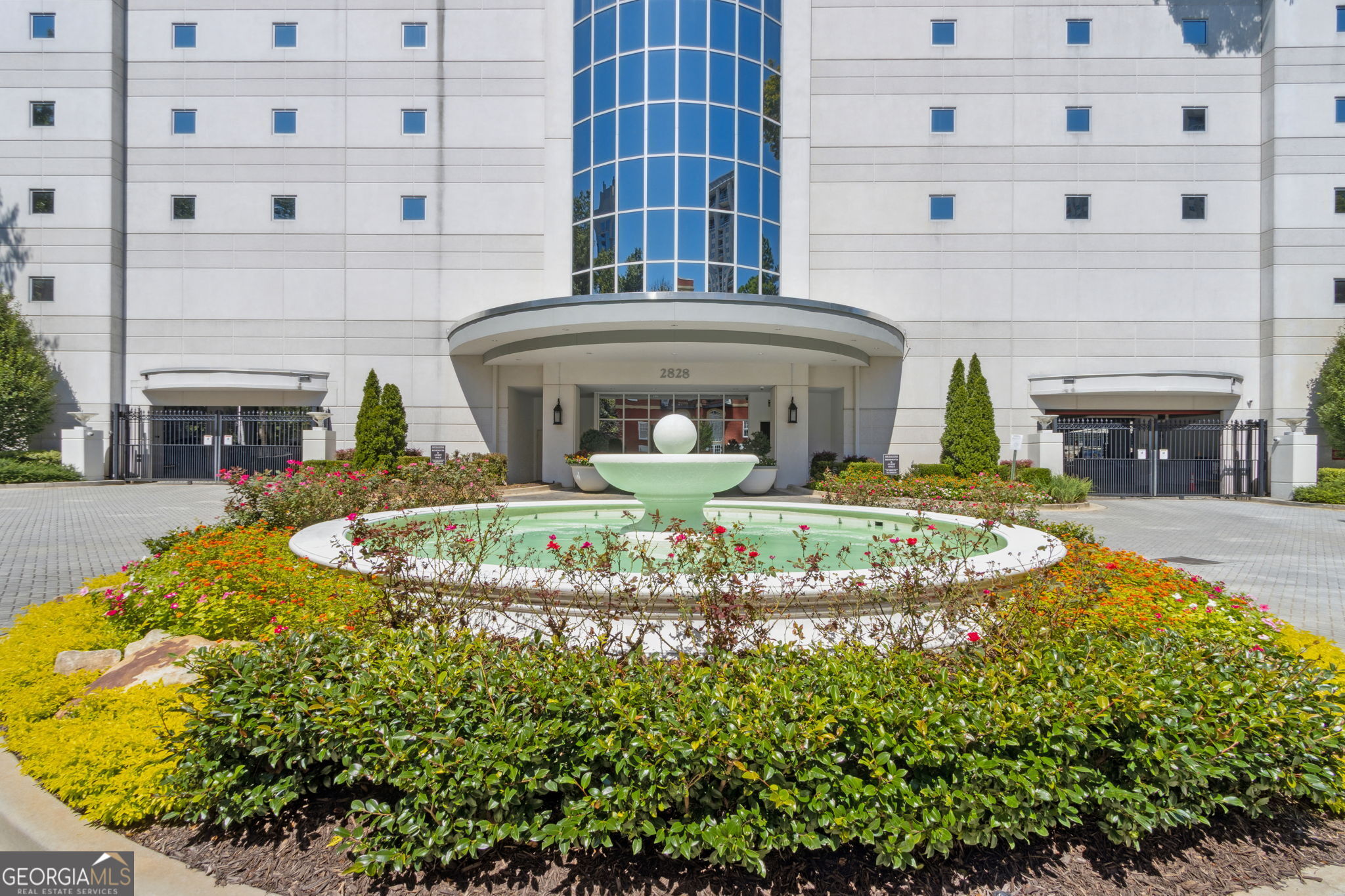 2828 Peachtree RD NE # 802