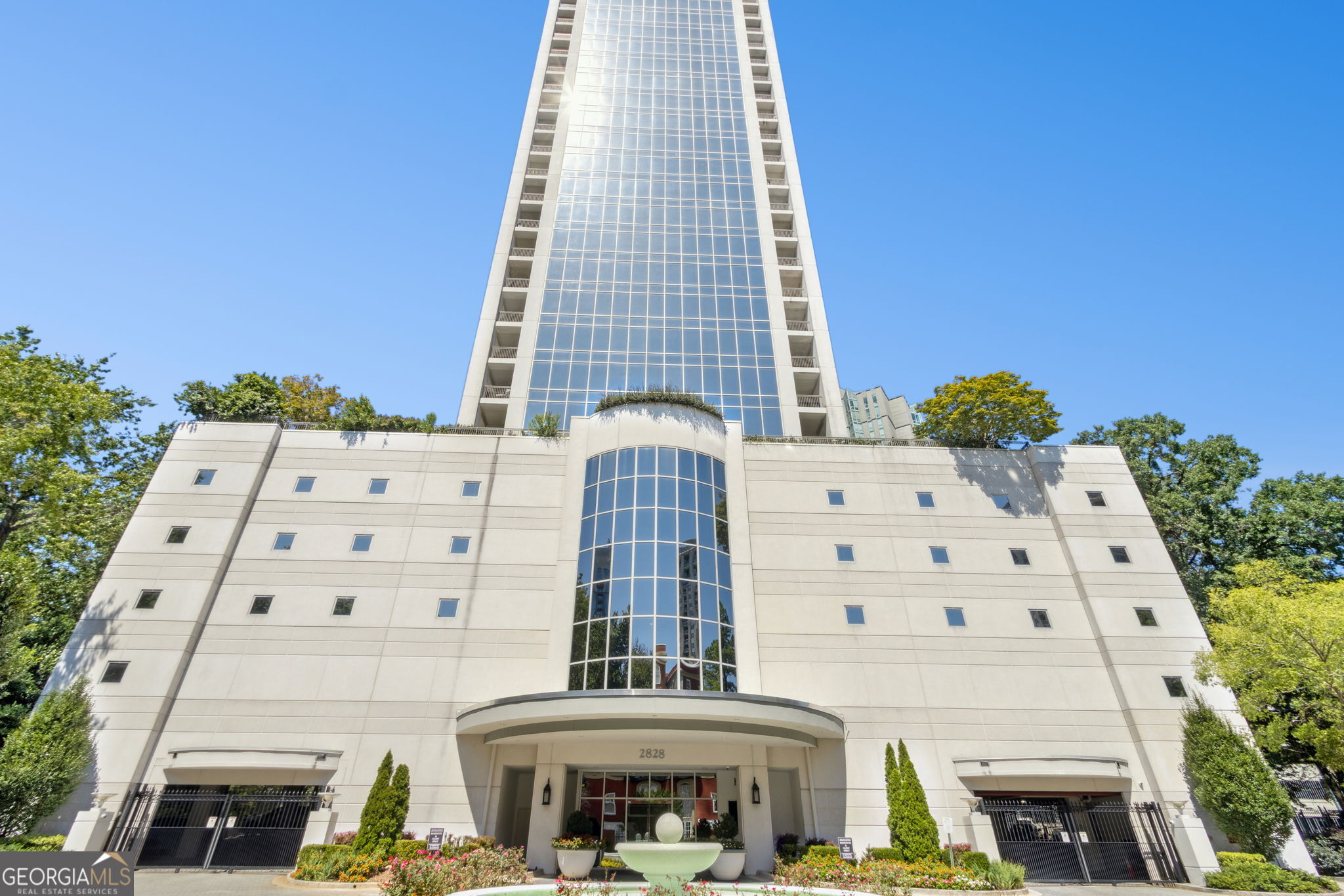 2828 Peachtree RD NE # 802