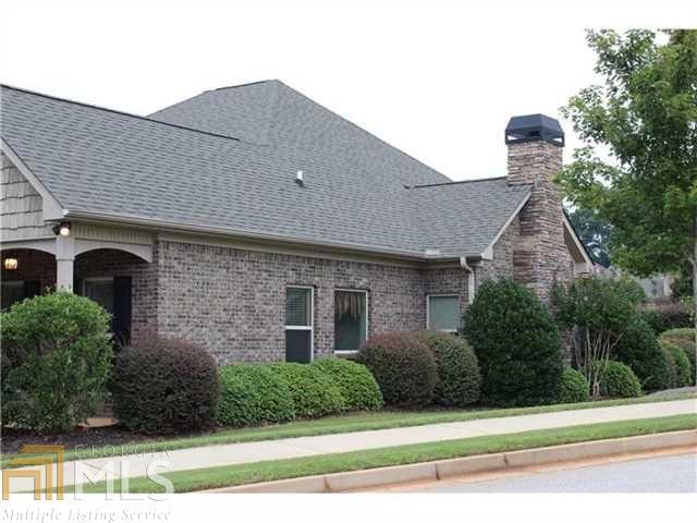 Estates At Cameron Manor - Residential