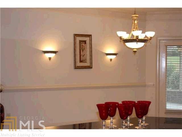 Estates At Cameron Manor - Residential