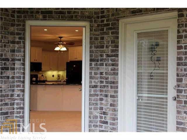 Estates At Cameron Manor - Residential