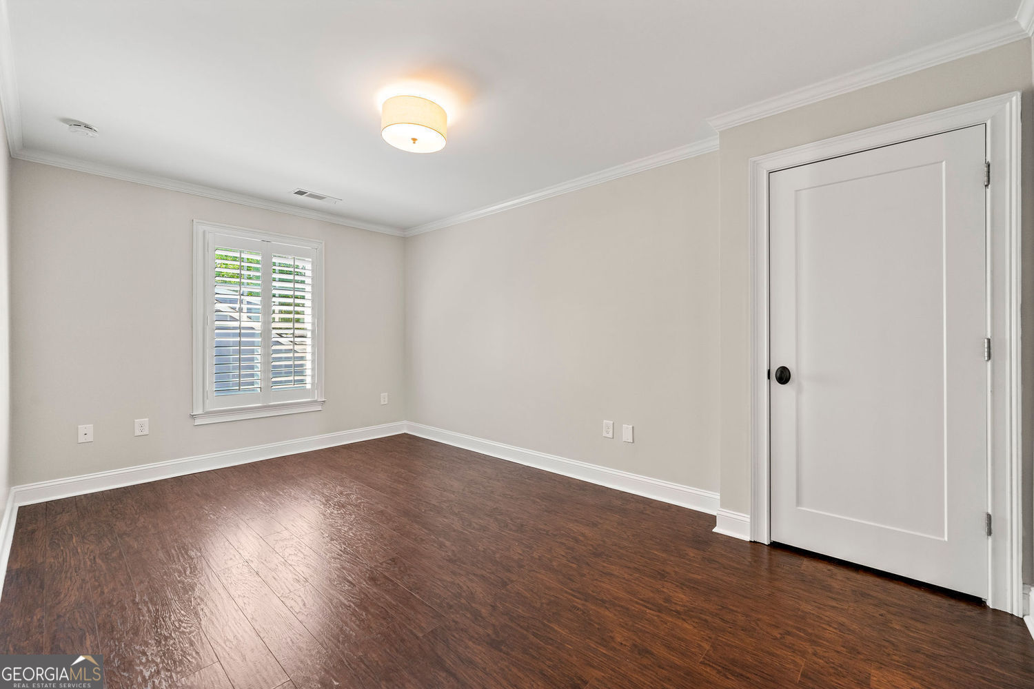 Atlanta, Georgia 30342, United States, 5 Bedrooms Bedrooms, ,3 BathroomsBathrooms,Residential,Active,112102