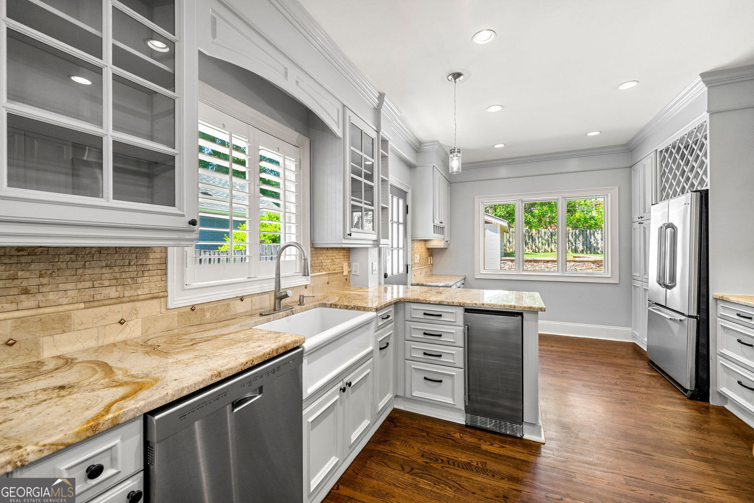 Atlanta, Georgia 30342, United States, 5 Bedrooms Bedrooms, ,3 BathroomsBathrooms,Residential,Active,112102