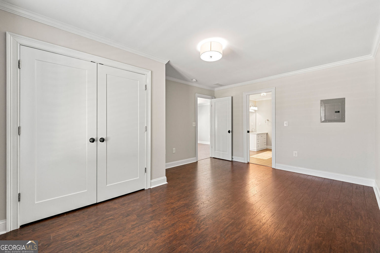 Atlanta, Georgia 30342, United States, 5 Bedrooms Bedrooms, ,3 BathroomsBathrooms,Residential,Active,112102