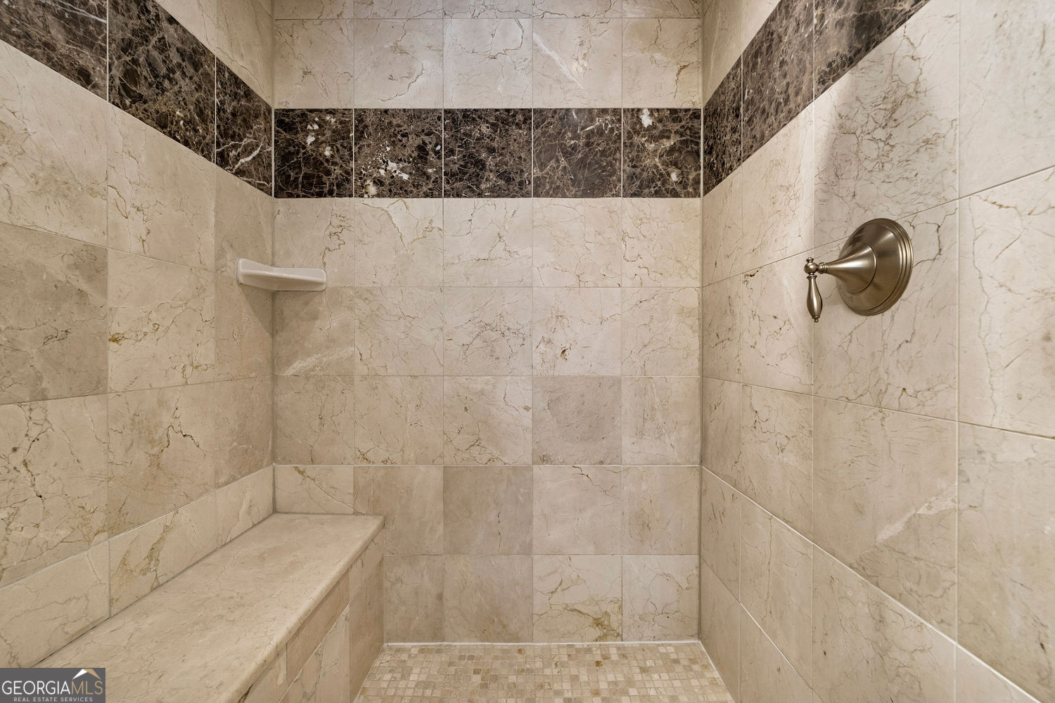 Atlanta, Georgia 30342, United States, 5 Bedrooms Bedrooms, ,3 BathroomsBathrooms,Residential,Active,112102