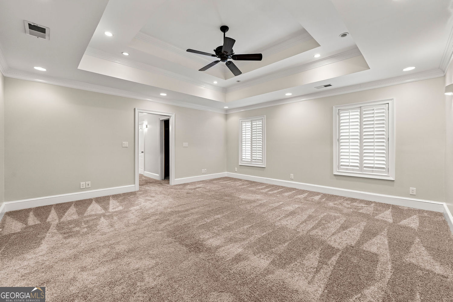 Atlanta, Georgia 30342, United States, 5 Bedrooms Bedrooms, ,3 BathroomsBathrooms,Residential,Active,112102