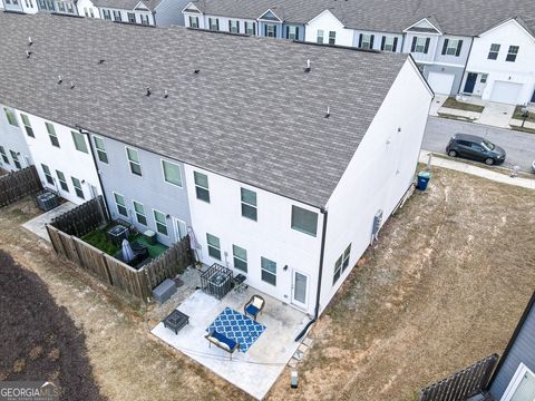 A home in South Fulton