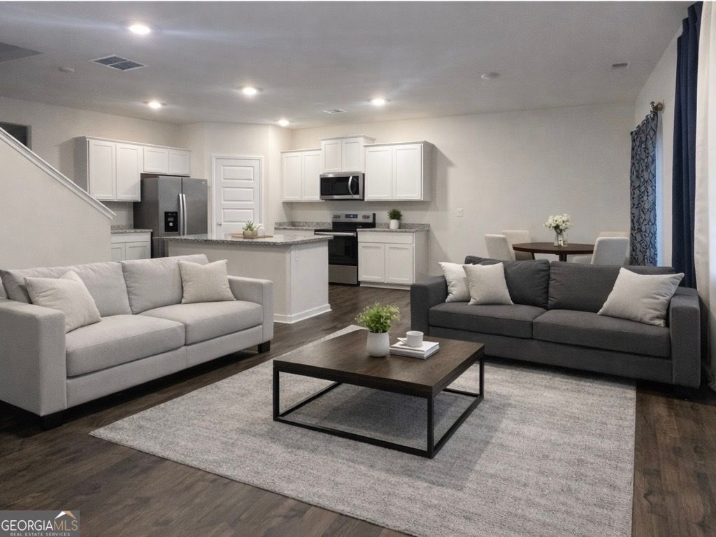 Photo of 362 Friendship Oak Way, Hampton, GA 30228 (MLS # 10688378)