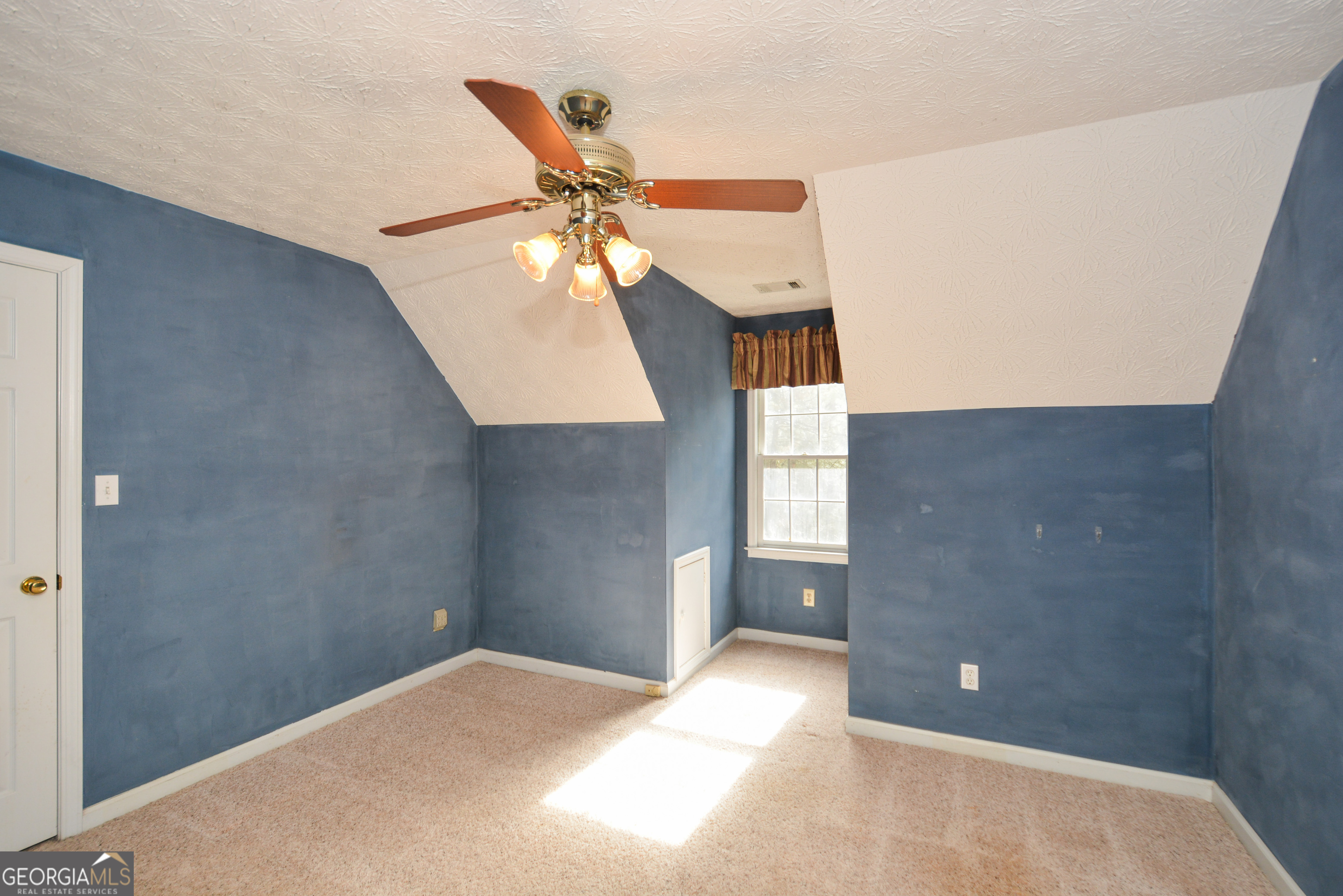 Acreage - Residential
